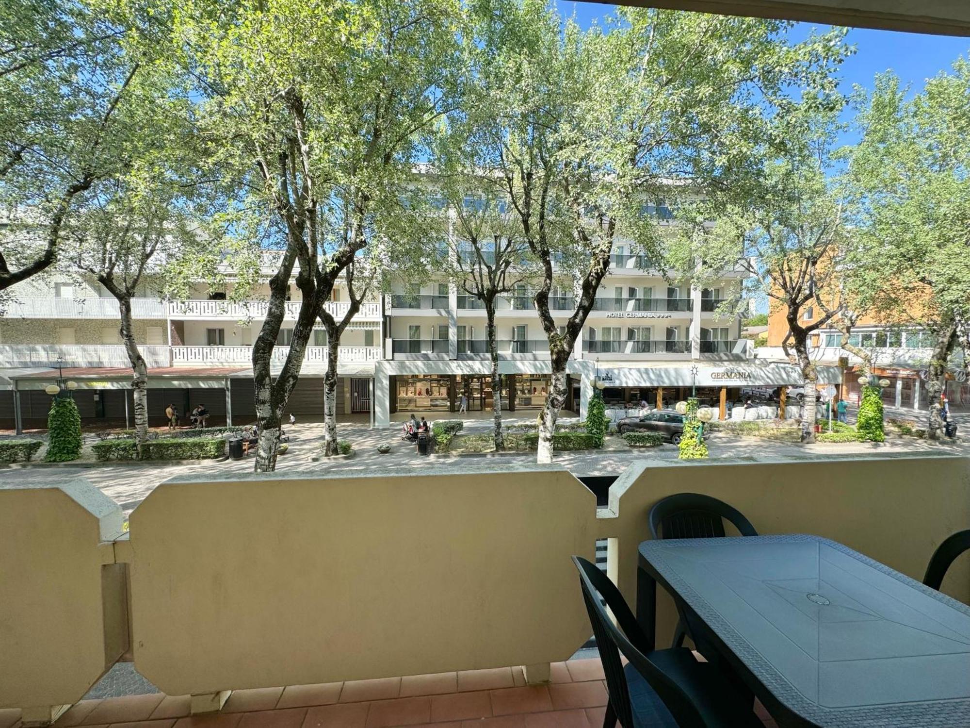 Condominio Bussola Bibione Kültér fotó